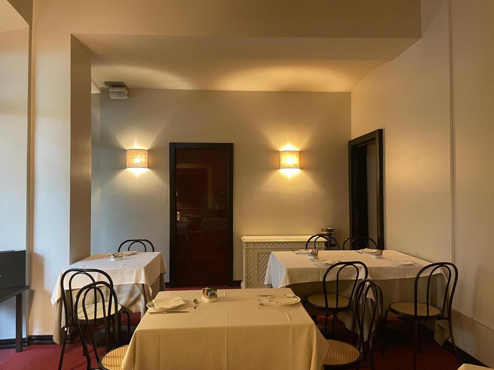 Lear • Dining Club Otel Briosco Dış mekan fotoğraf